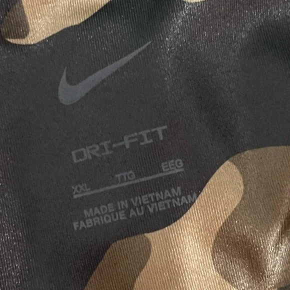 Nike Dri Fit Camo Leggings- XXL - Picture 4 of 6